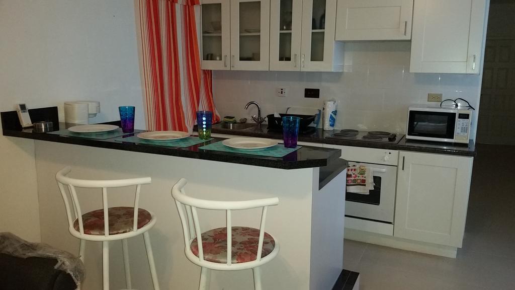 Sky Castles Apt J3 Ocho Rios Bagian luar foto