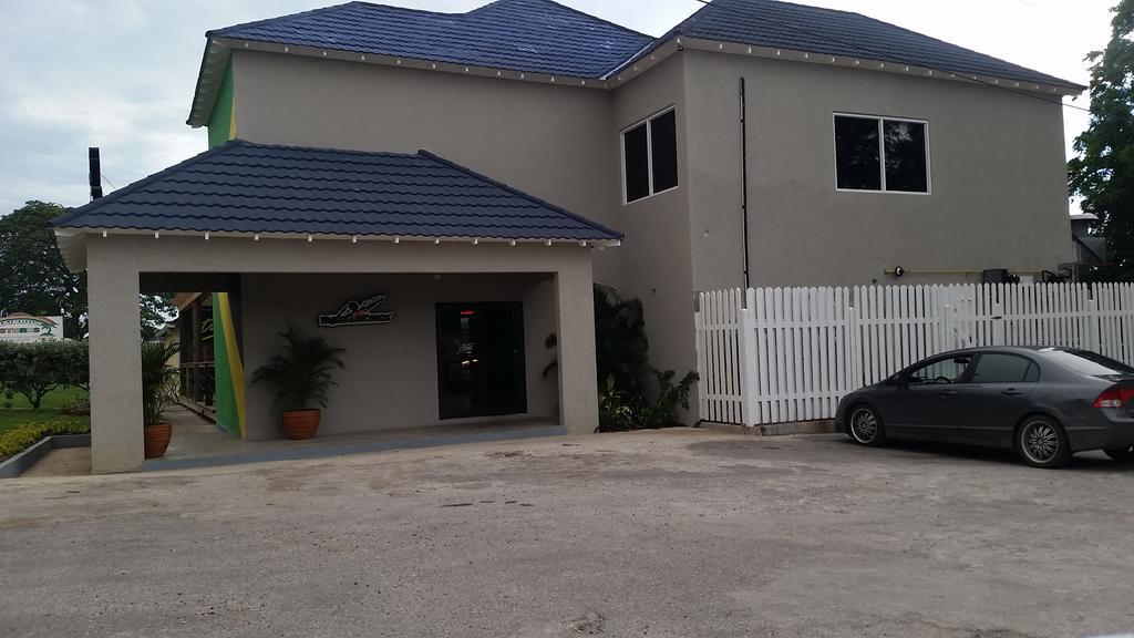 Sky Castles Apt J3 Ocho Rios Bagian luar foto